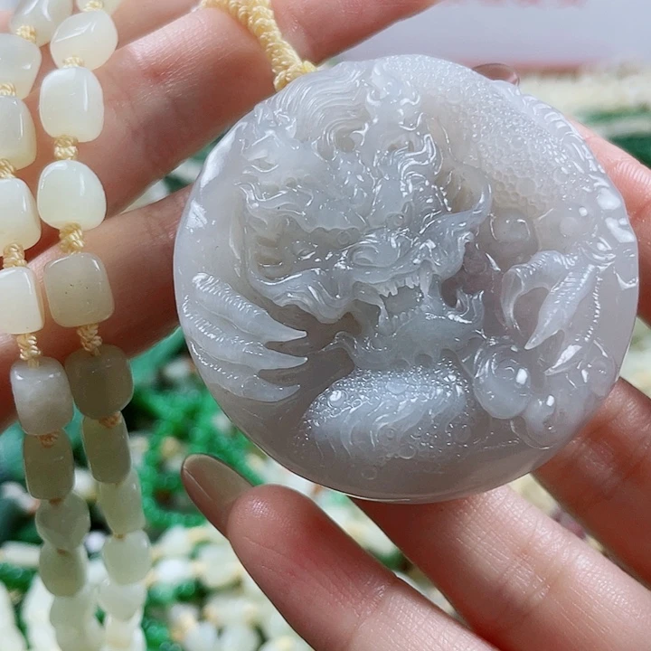 未镶嵌和田玉挂件