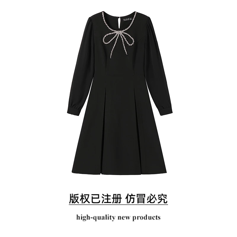 奢姿【桑月诗】2025年春季新款大码法式赫本胖妹妹复古蝴蝶结连衣裙