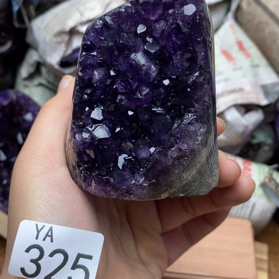 水晶大型摆件（非配饰）未镶嵌