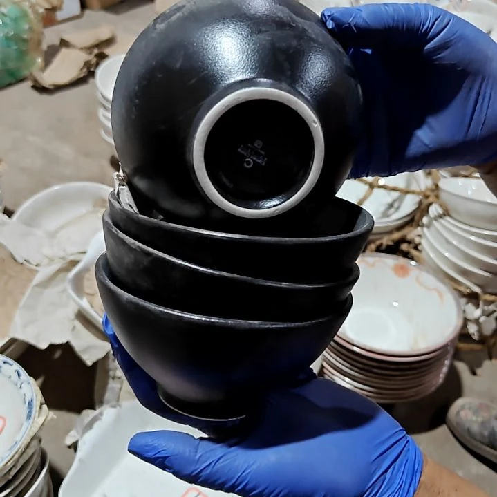 瓷片陶瓷盘子碗啥都有