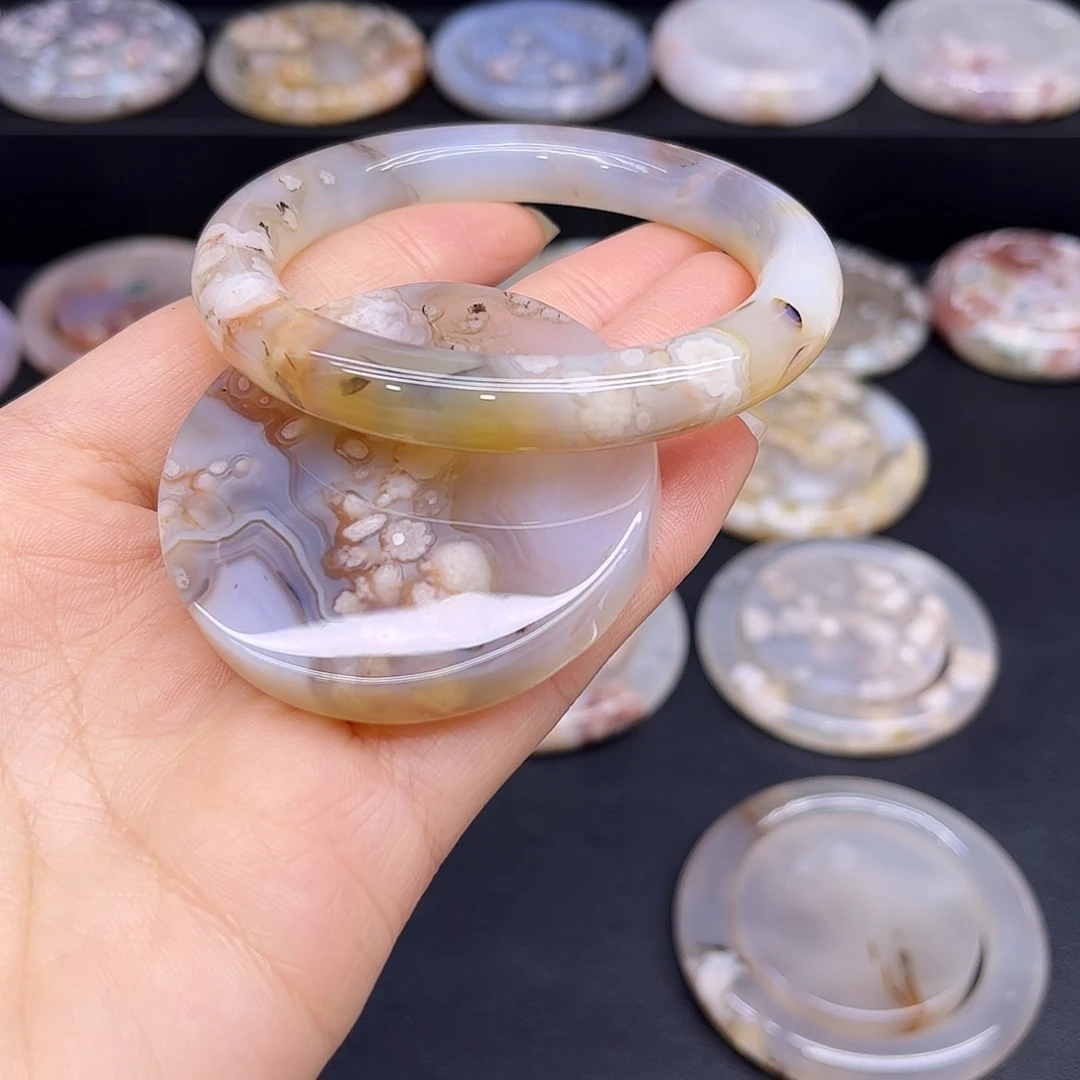 快***天玛瑙/玉髓未镶嵌手镯54.55