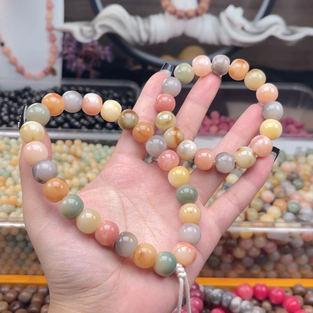 白玉菩提吊坠wc13mm50颗。干磨玻璃底 瓜皮