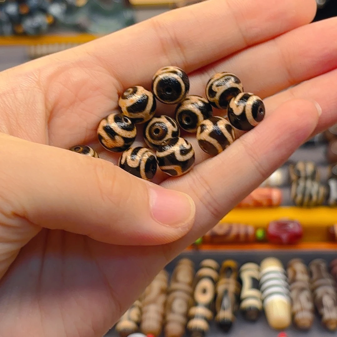 玛瑙/玉髓未镶嵌珠宝半成品贝***畔