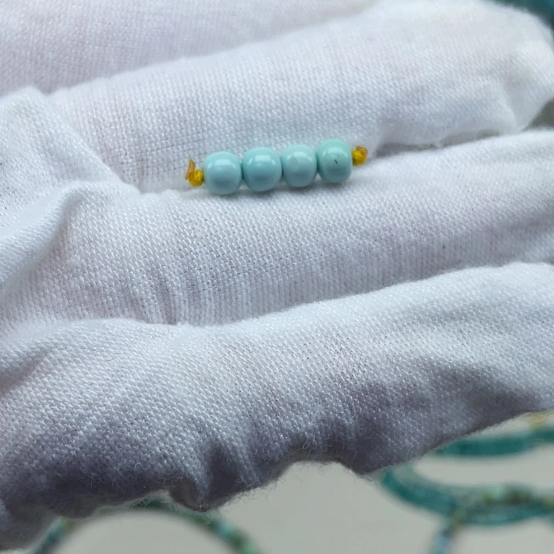 南红玛瑙未镶嵌珠宝奇石