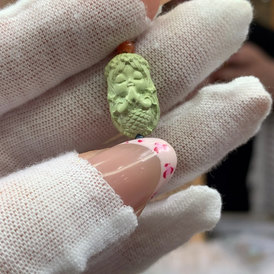 绿松石未镶嵌挂件