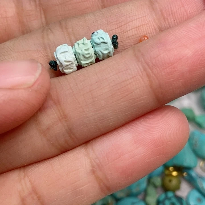南红玛瑙未镶嵌珠宝奇石