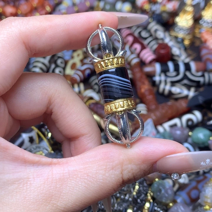 玛瑙/玉髓未镶嵌发一条