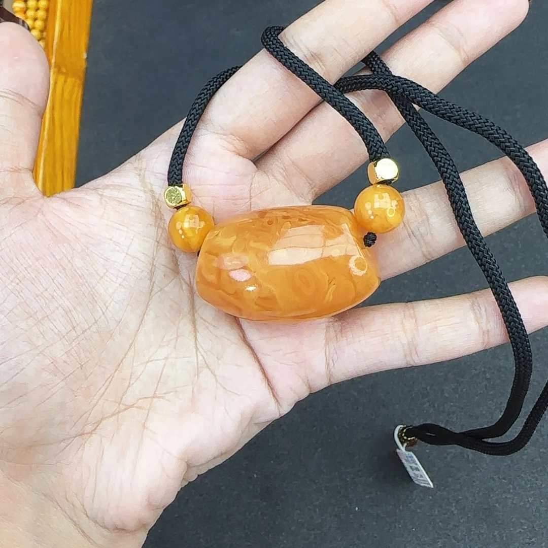 琥珀颈饰未镶嵌吊坠