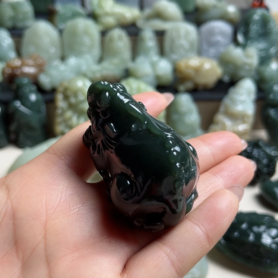 未镶嵌和田玉把件