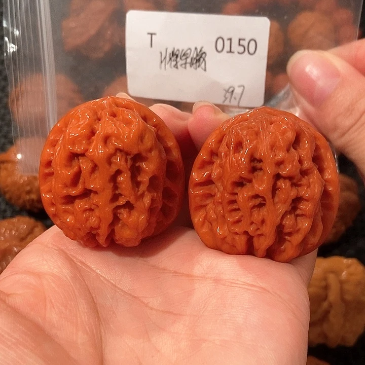 文玩核桃吊坠超玉化39.7将军膀