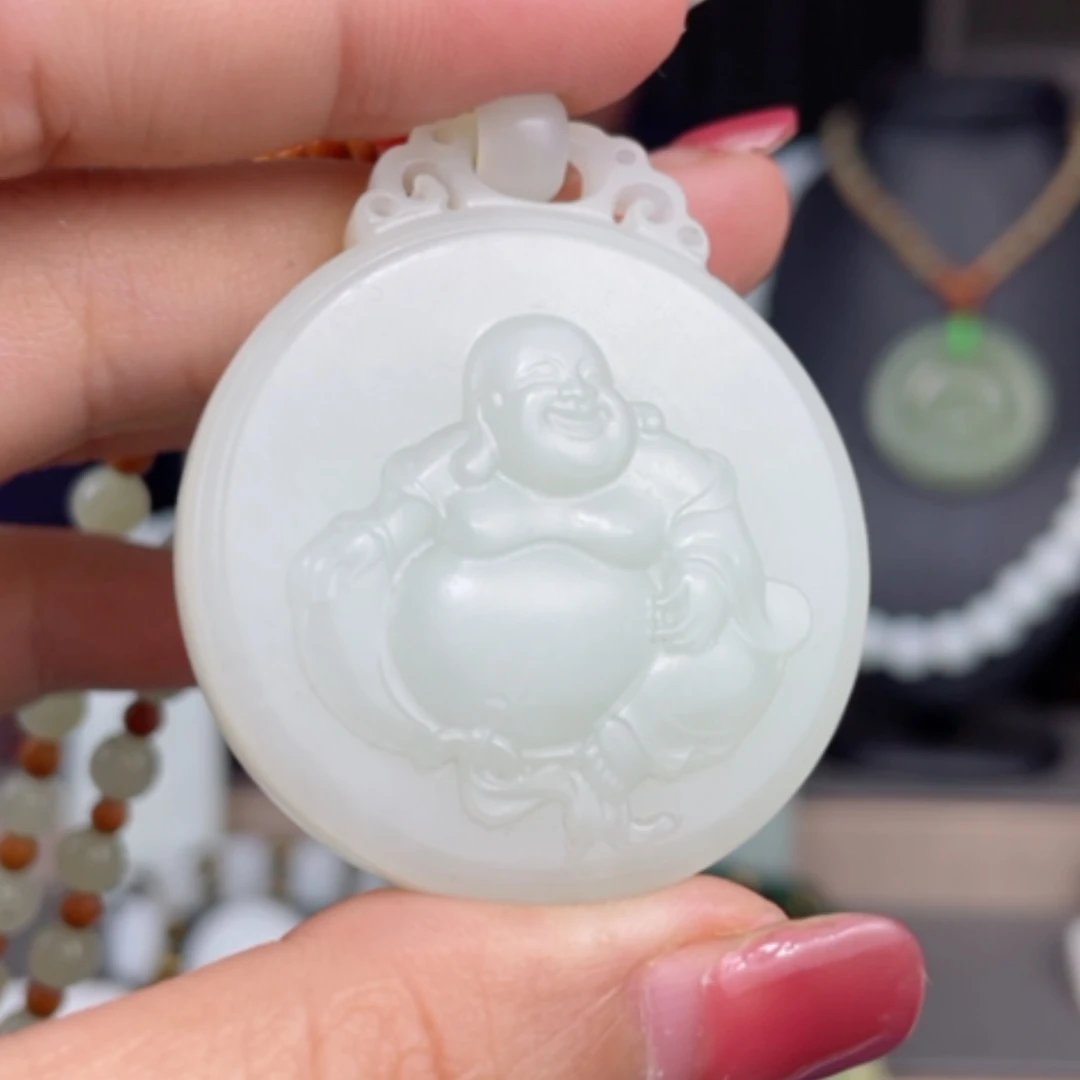 【闪购商品】颈饰未镶嵌和田玉