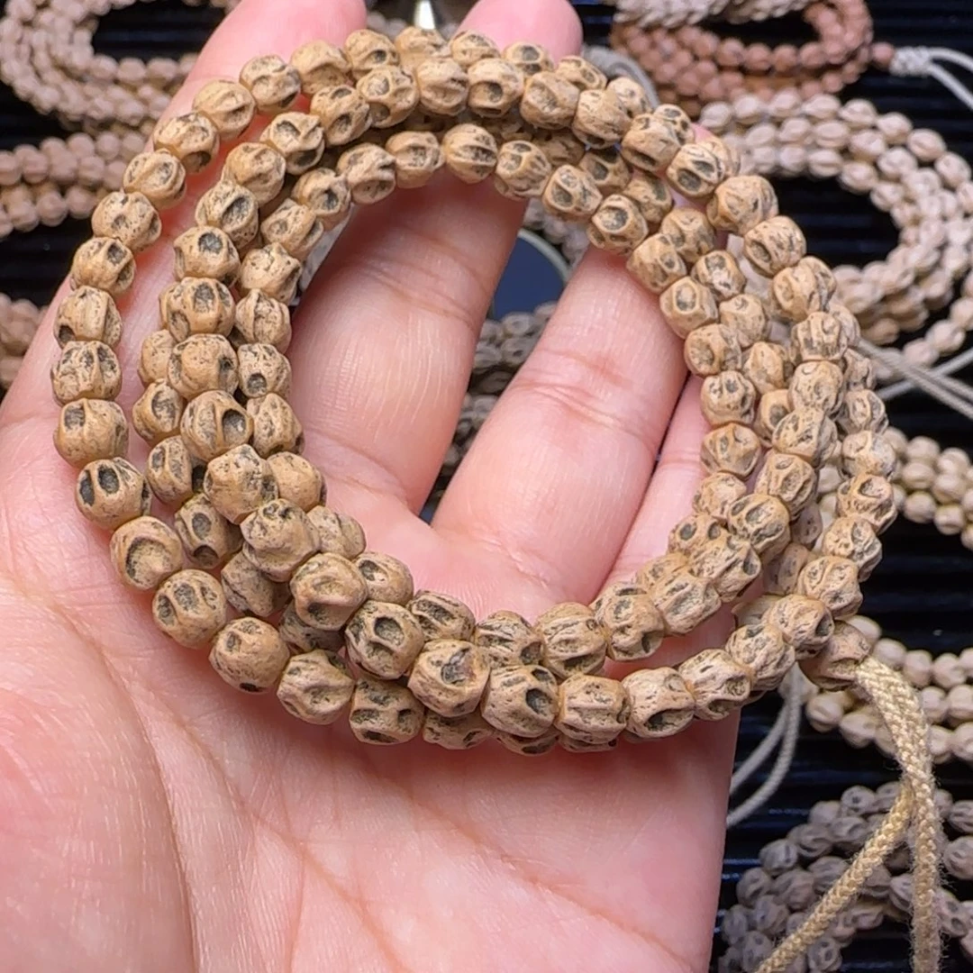 姓***讲柏香籽/百香籽手串