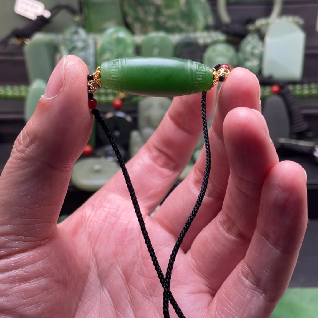 和田玉（碧玉）未镶嵌颈饰