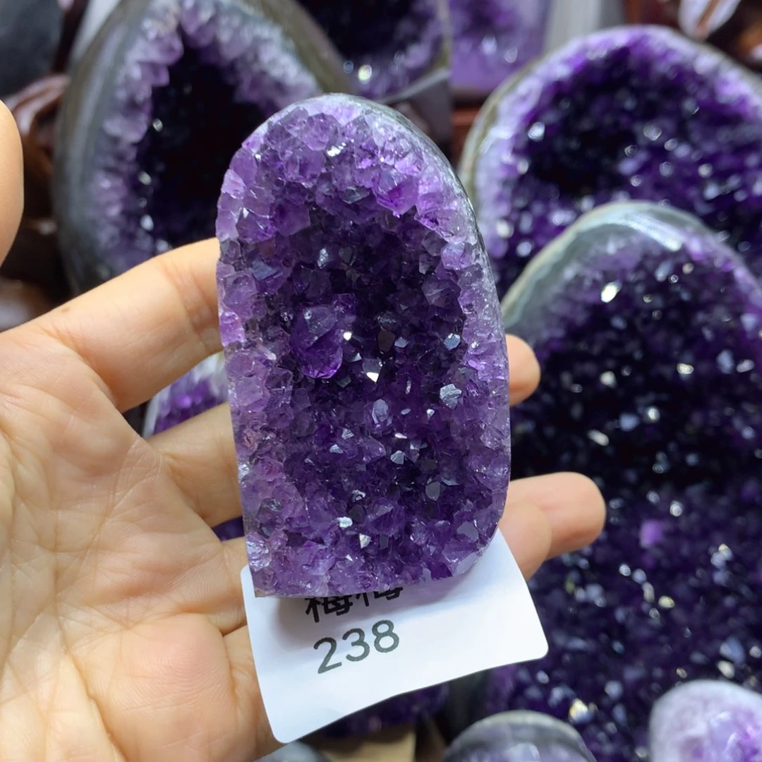 紫晶大型摆件（非配饰）未镶嵌