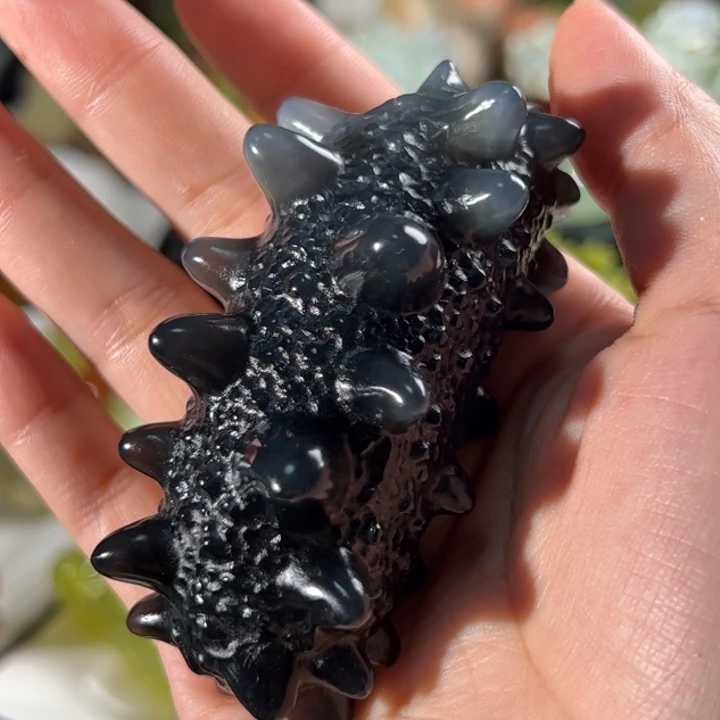 K***A蛇纹石玉未镶嵌海参