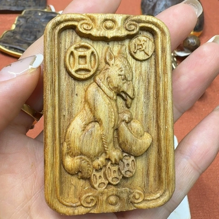 大叶紫檀（黑酸枝木类）