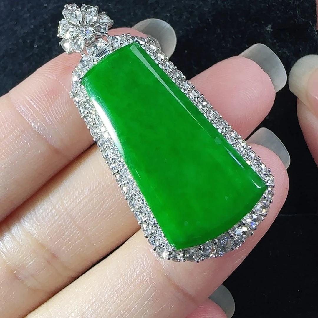 翡翠18K金镶嵌吊坠(不含链)