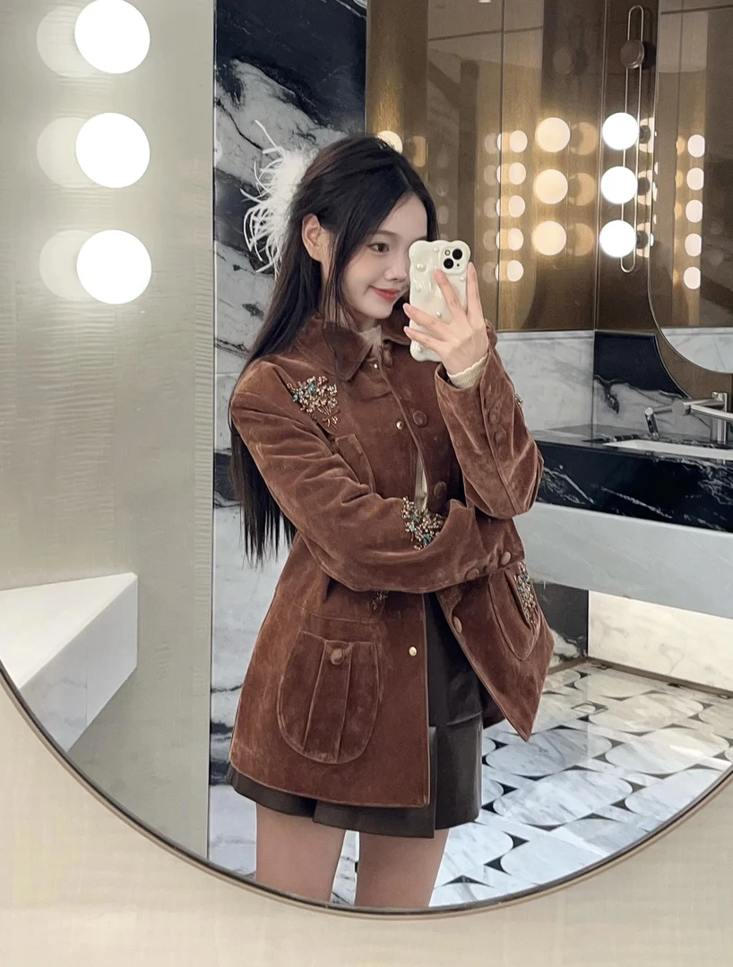 【DÉ MYSTÈRE】拉拉家25秋季复古美拉德丝绒中长款外套上衣GQW68210