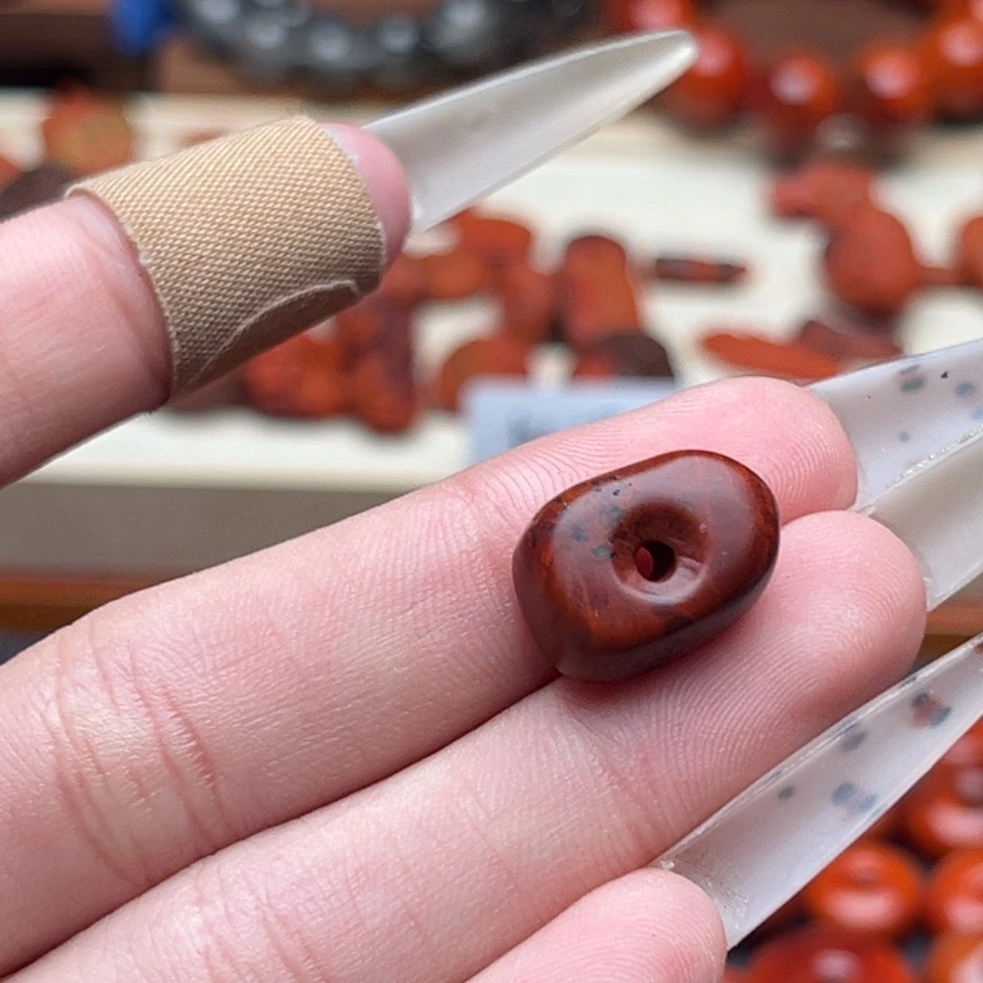 南红玛瑙未镶嵌南红4鸡浆藏扣