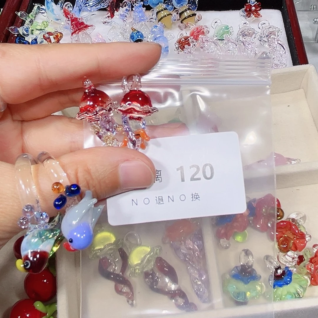 琉璃吊坠(不含链)120红色水母两个