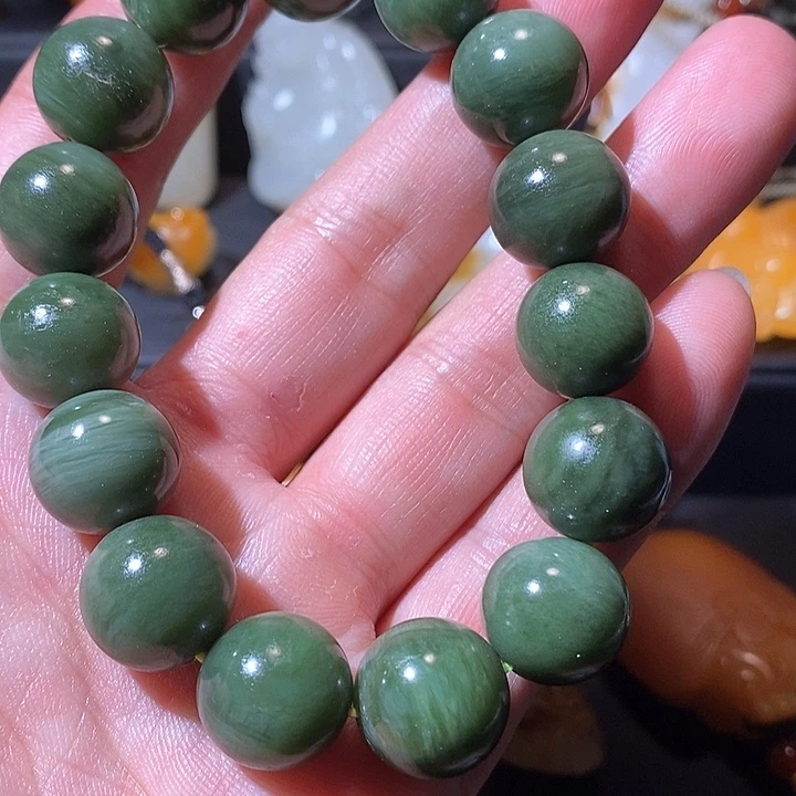 徽***菜颈饰未镶嵌和田玉