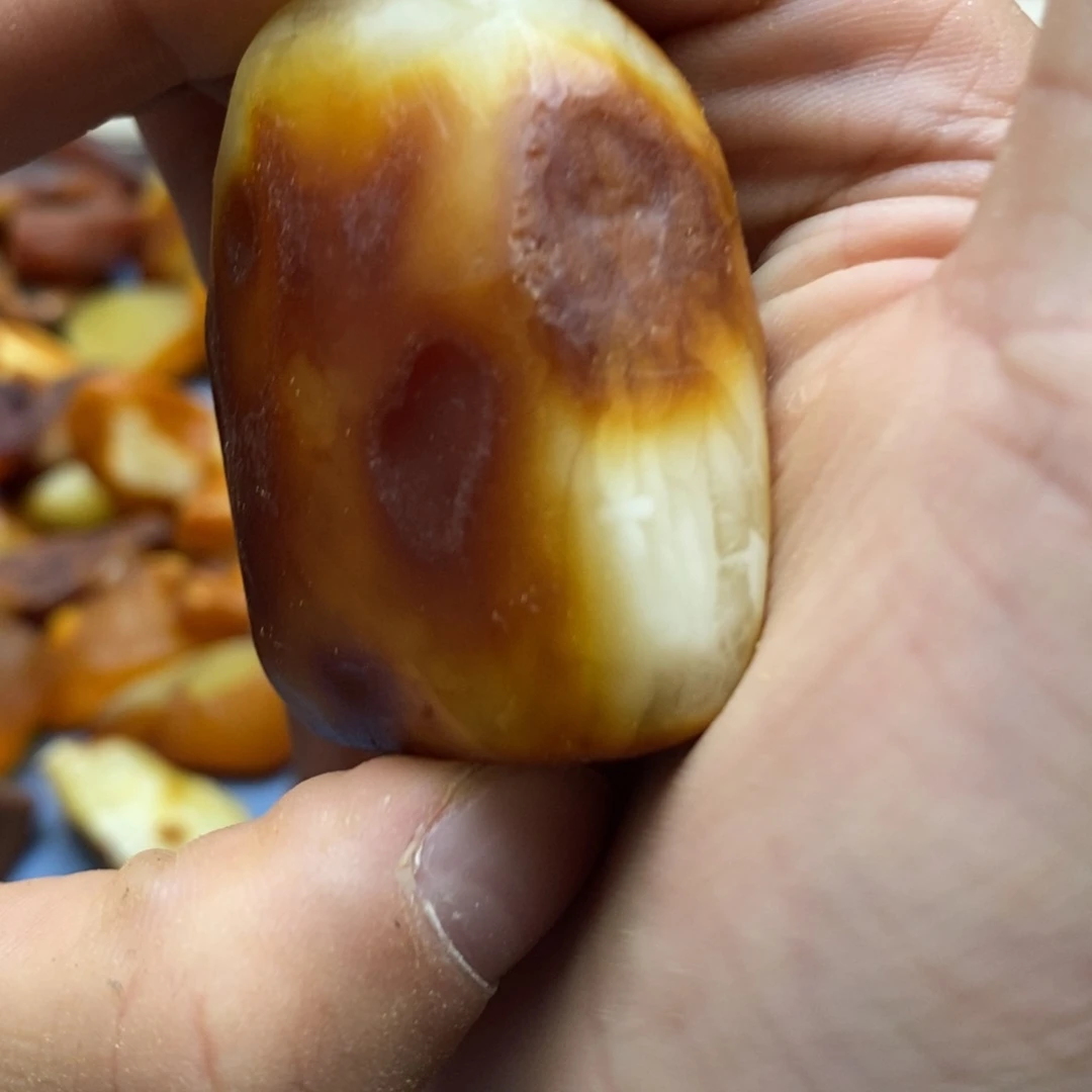 定制琥珀未镶嵌传世琥珀蜜蜡定制