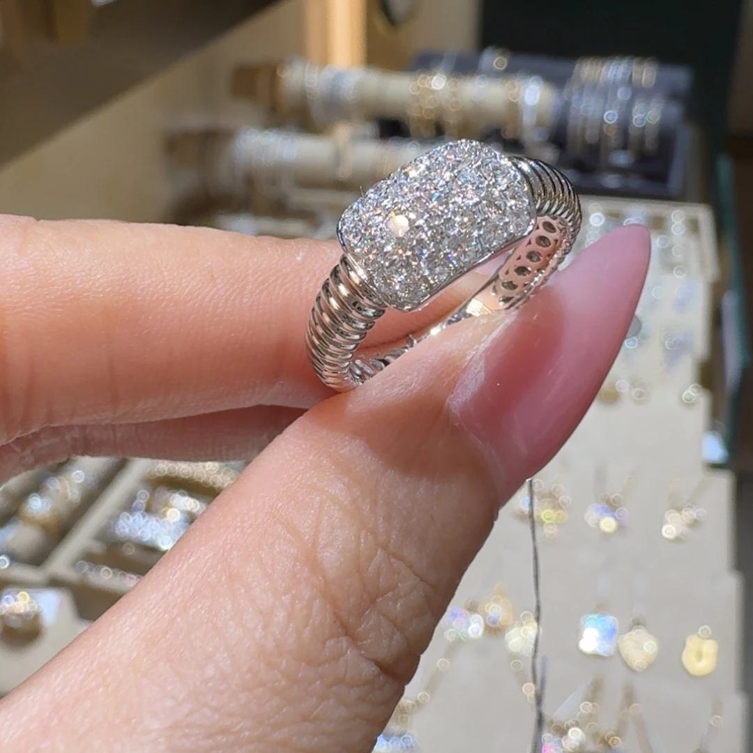 戒指/指环钻石18K金镶嵌