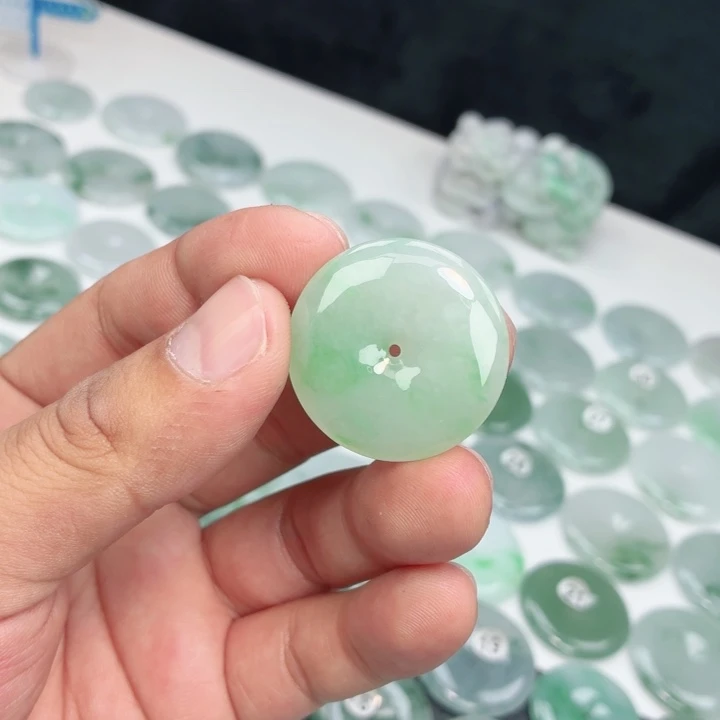 翡翠未镶嵌颈饰缅甸天然A货翡翠30.8-6.0