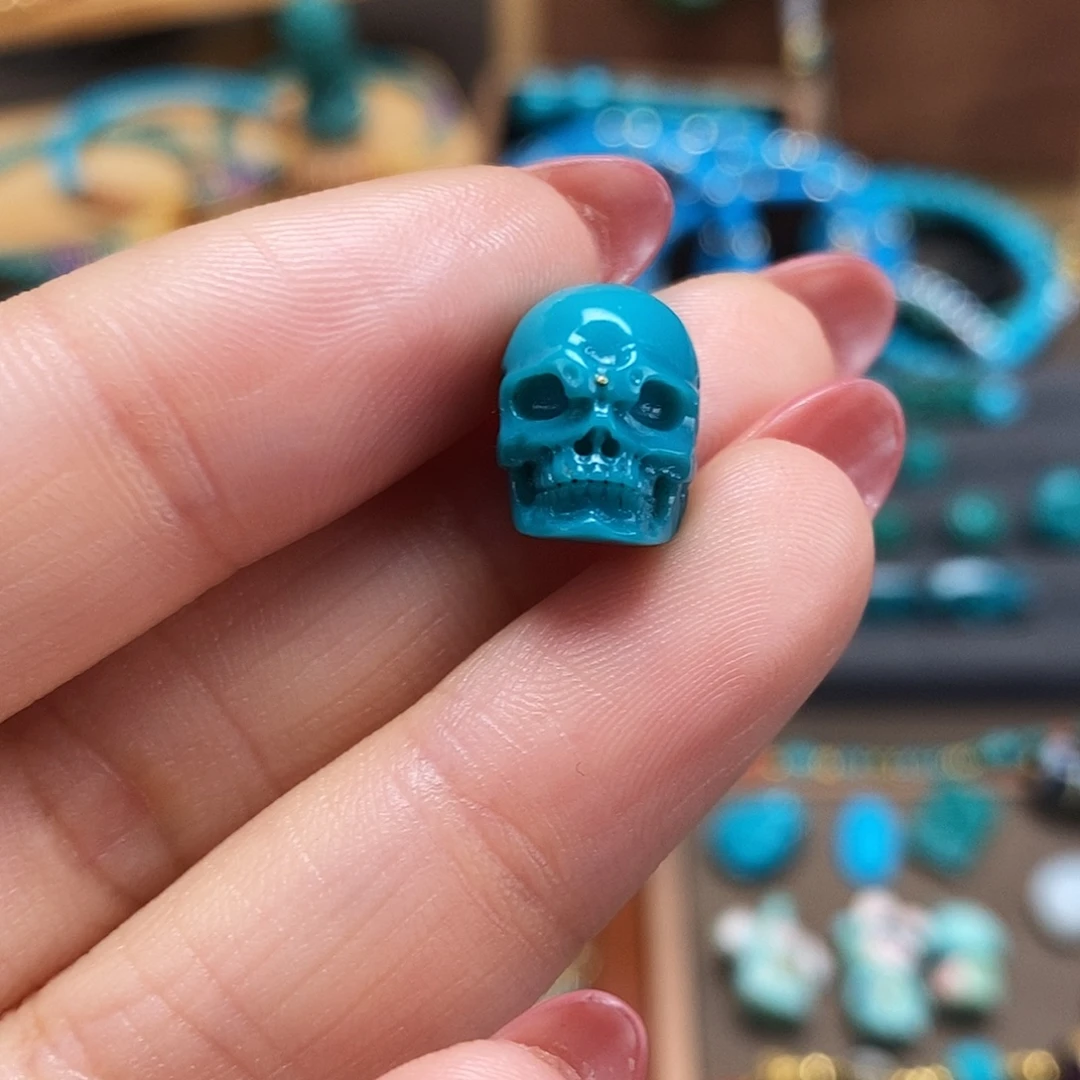 未镶嵌绿松石珠宝奇石