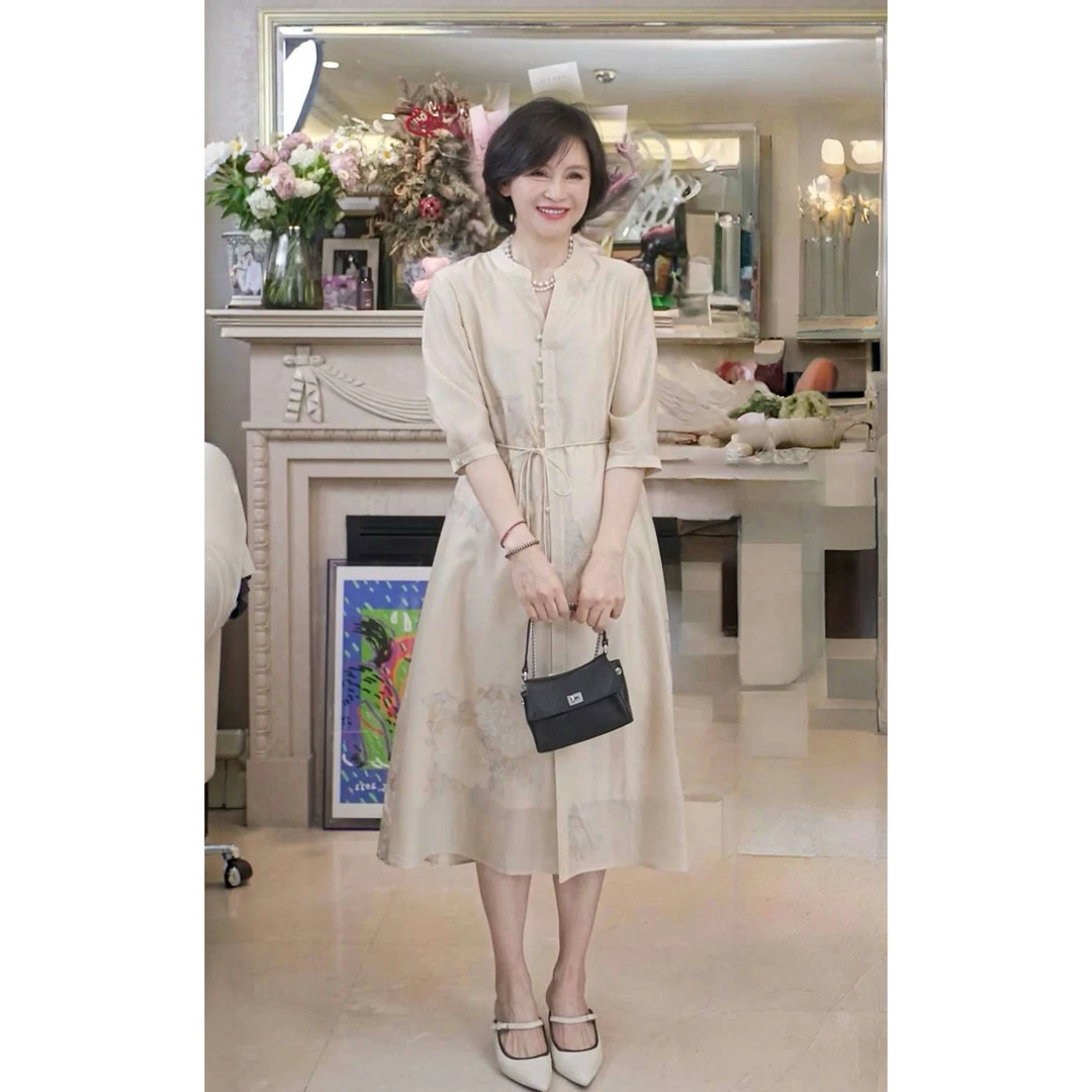 我是摩羯 江南美人 天丝刺绣腰部系带H型夏飘逸连衣裙