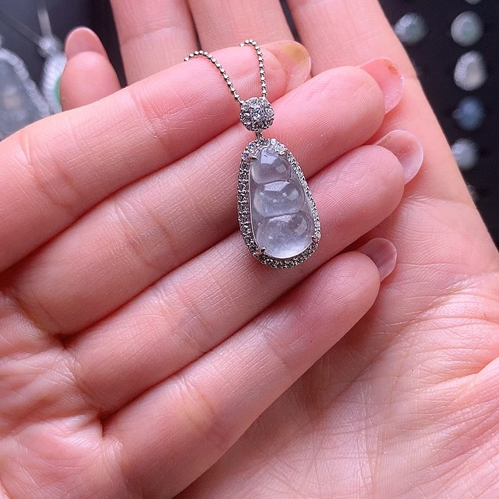 颈饰银S925镶嵌翡翠11111111