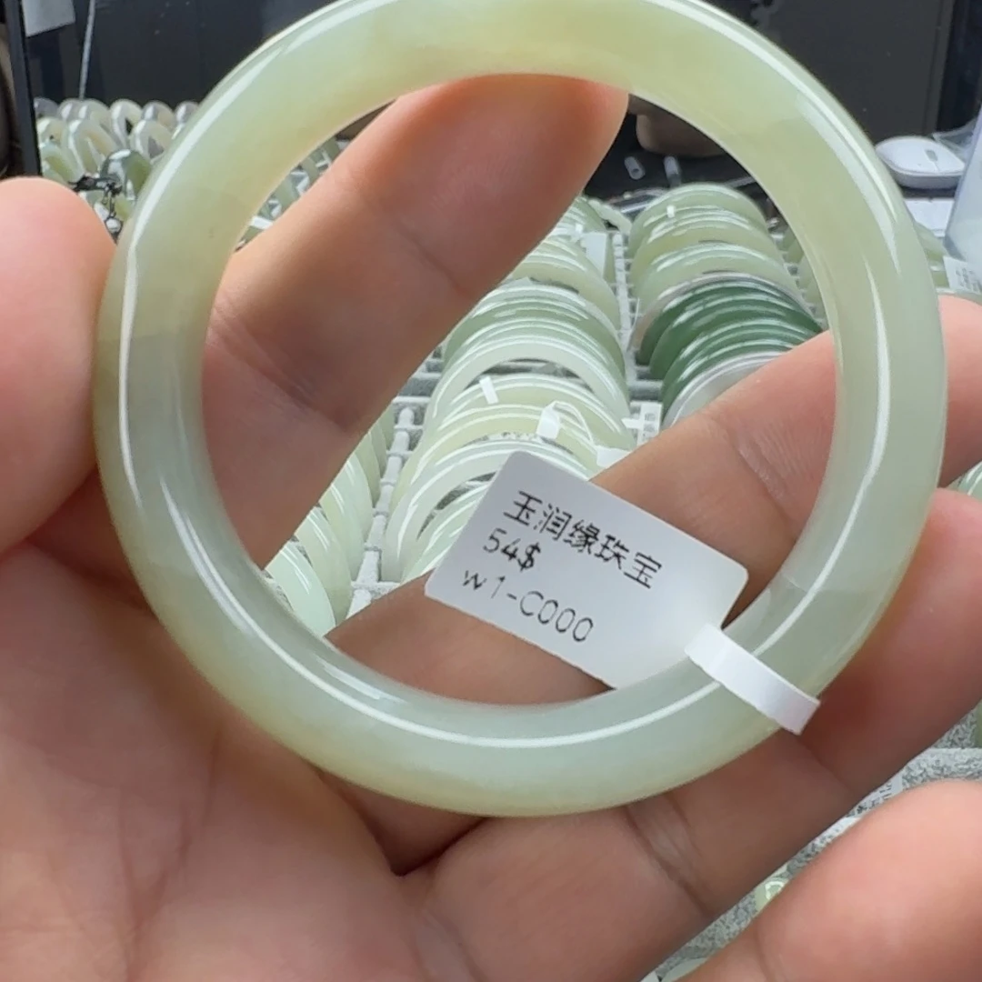 和田玉（糖玉）手镯未镶嵌