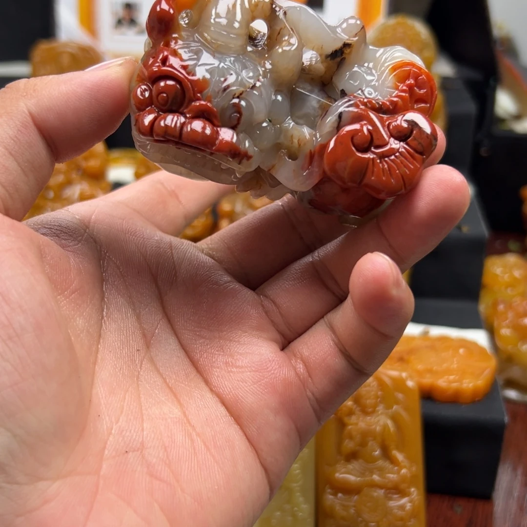 石英质玉（黄龙玉）未镶嵌多样性发货，发其一