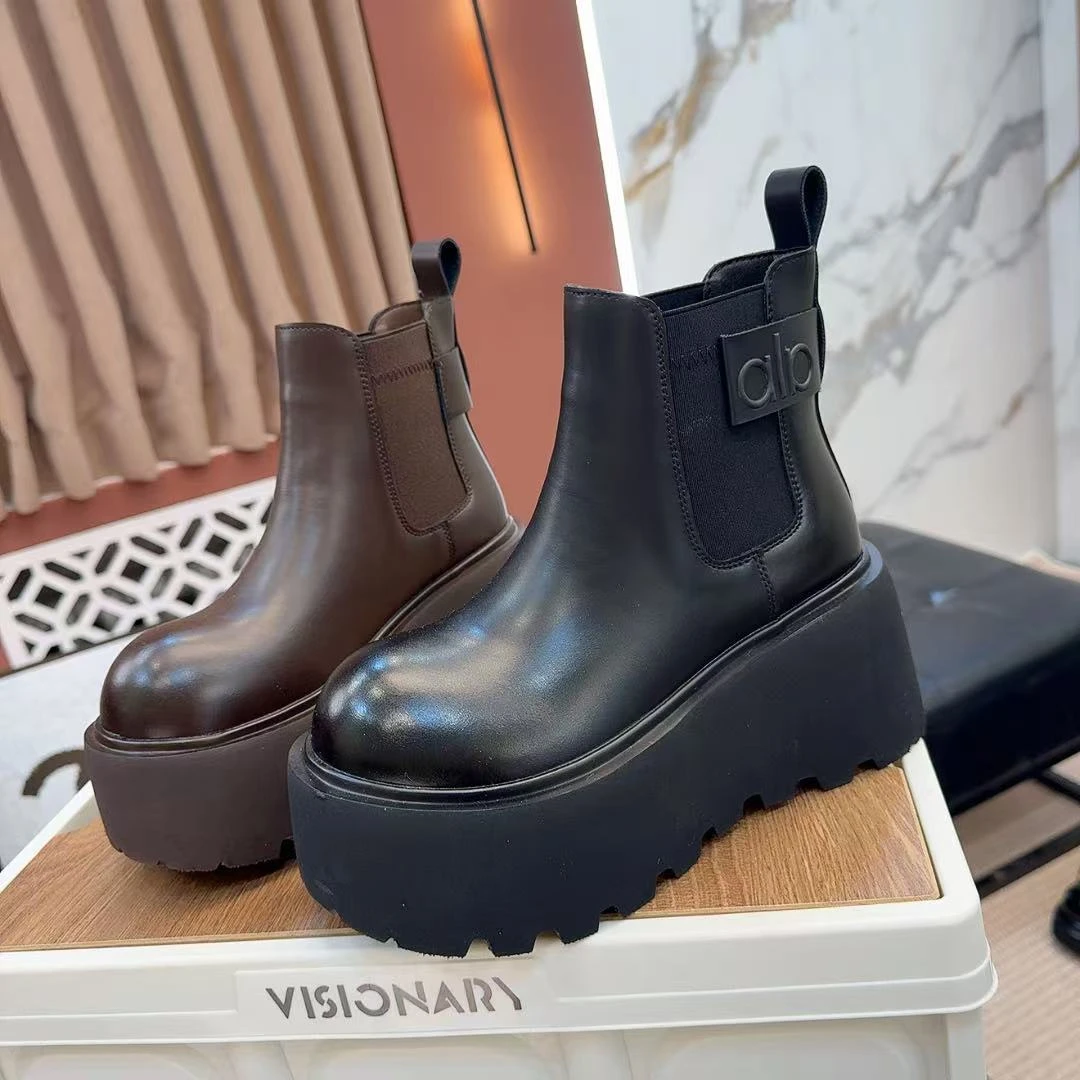 冬季新款松糕底小个子增高短靴圆头厚底英伦风马丁靴女鞋2819-9