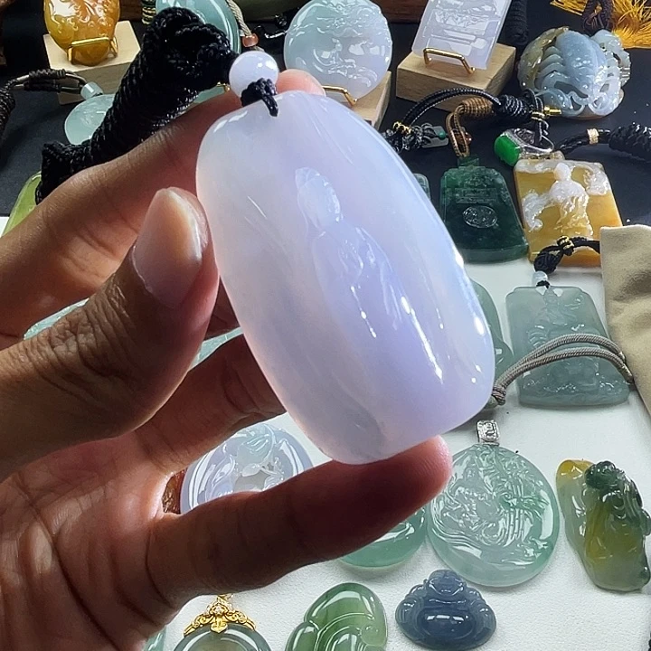 颈饰未镶嵌翡翠翡翠站观音