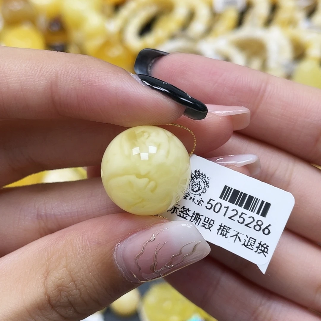 琥珀未镶嵌裸石17.8mm圆珠妖花蜜蜡