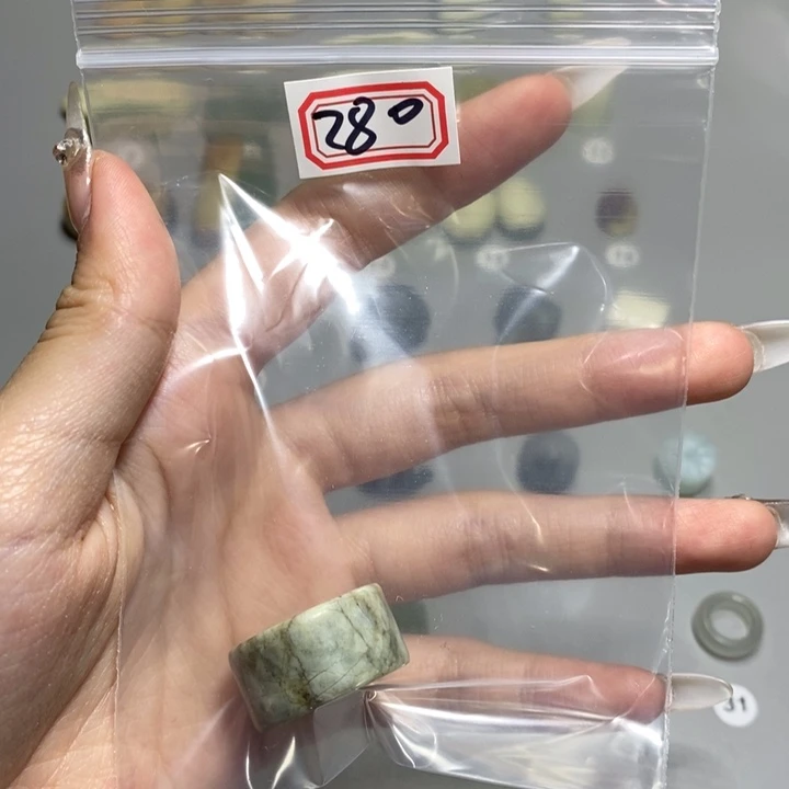 岫岩河磨玉（透闪石质玉）颈饰未镶嵌B****H