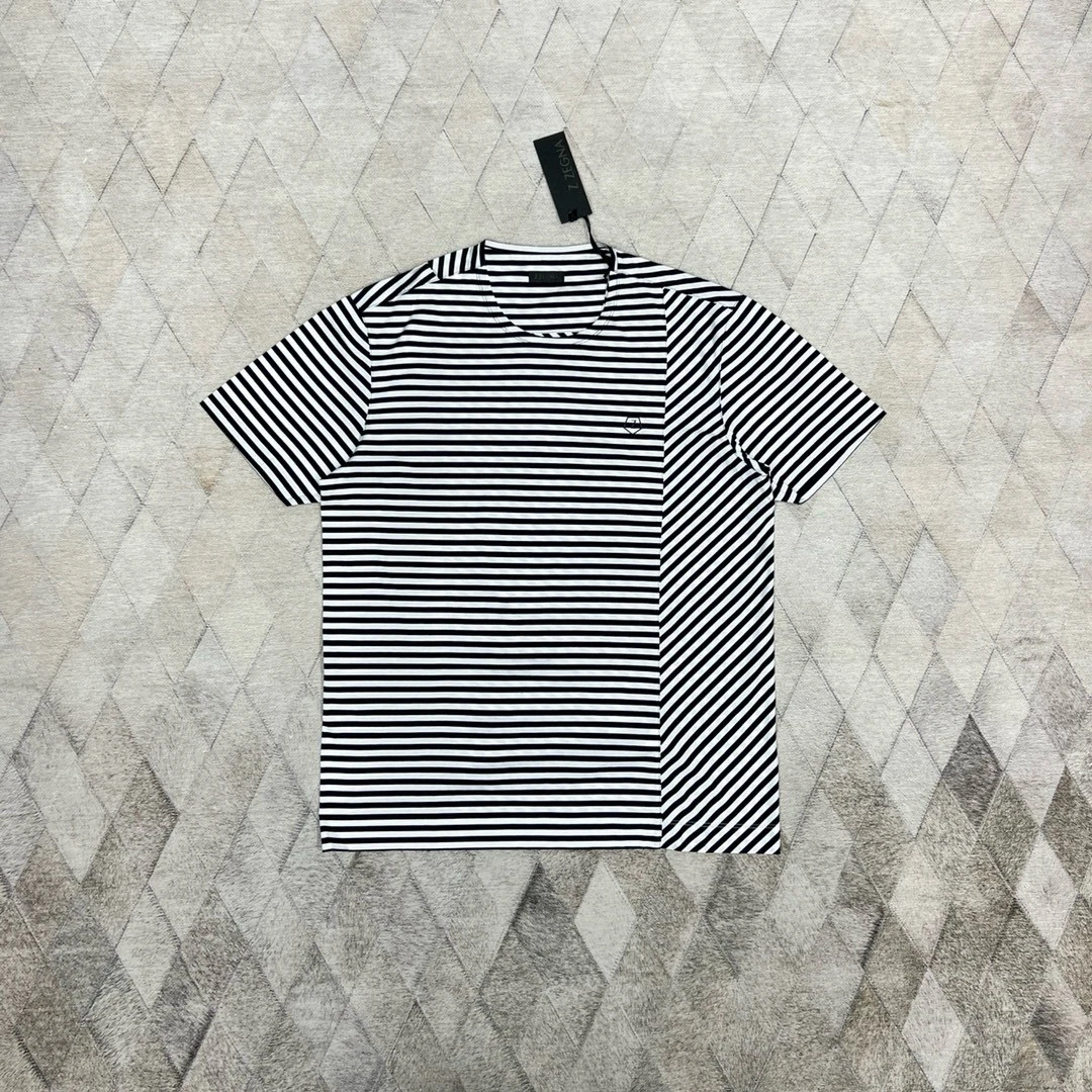 未使用 ZEGNA 129955 条纹T恤