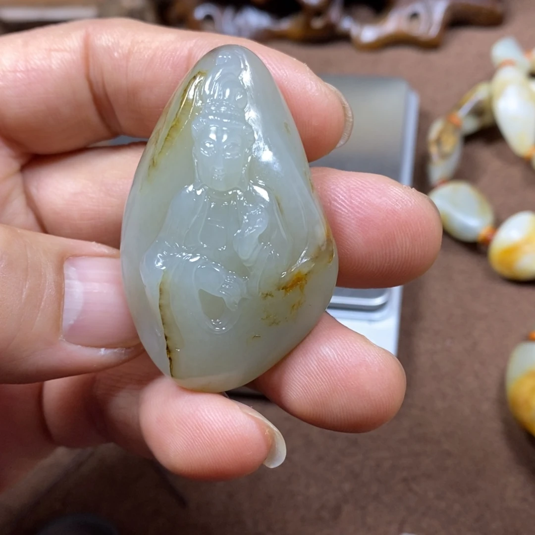 和田玉未镶嵌挂件