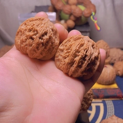 文玩核桃吊坠时***友43麦虎