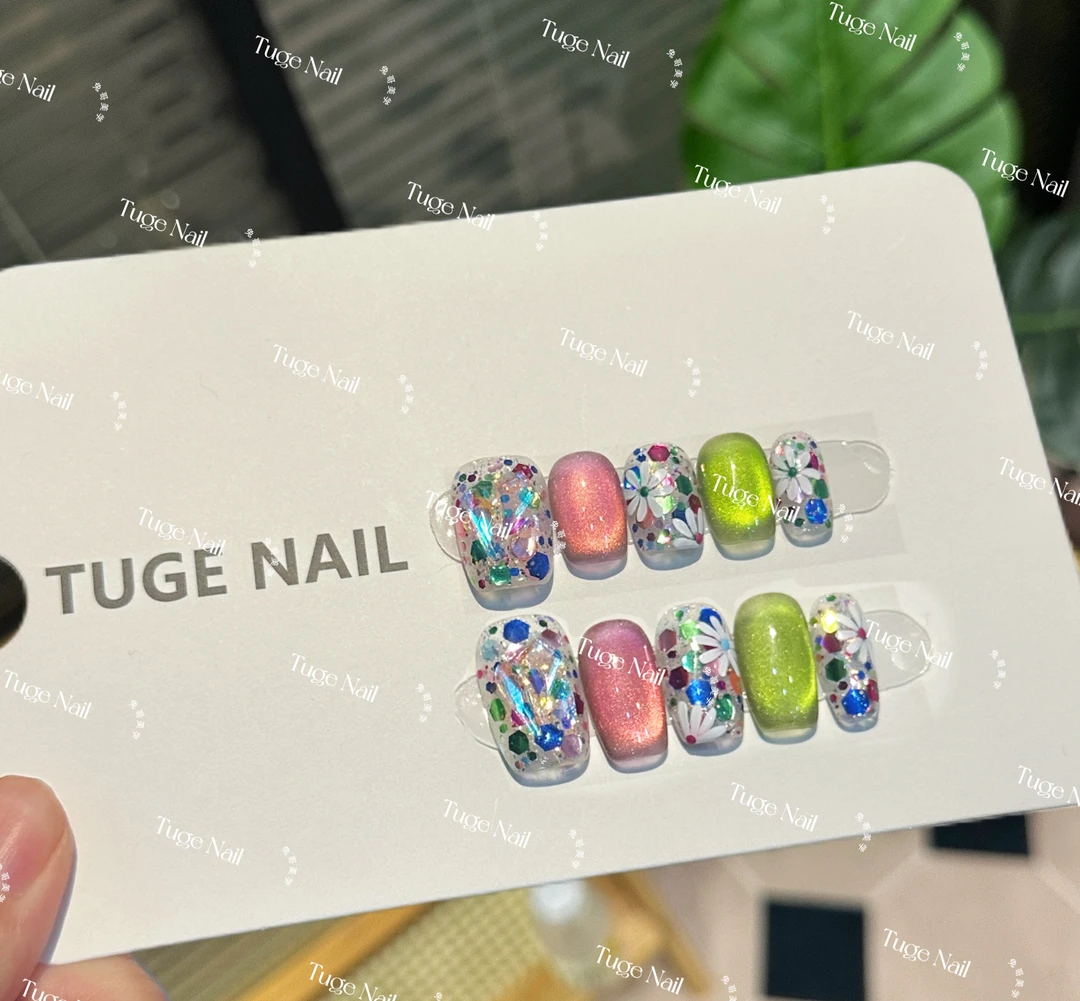 TugeNail“小雏菊”极光钻手绘雏菊美甲 孤品断码 C短C长9清仓