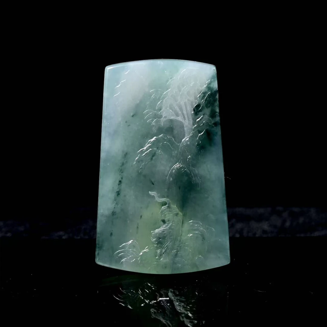 天然缅甸翡翠A货山水牌/ZHX25765/拍卖