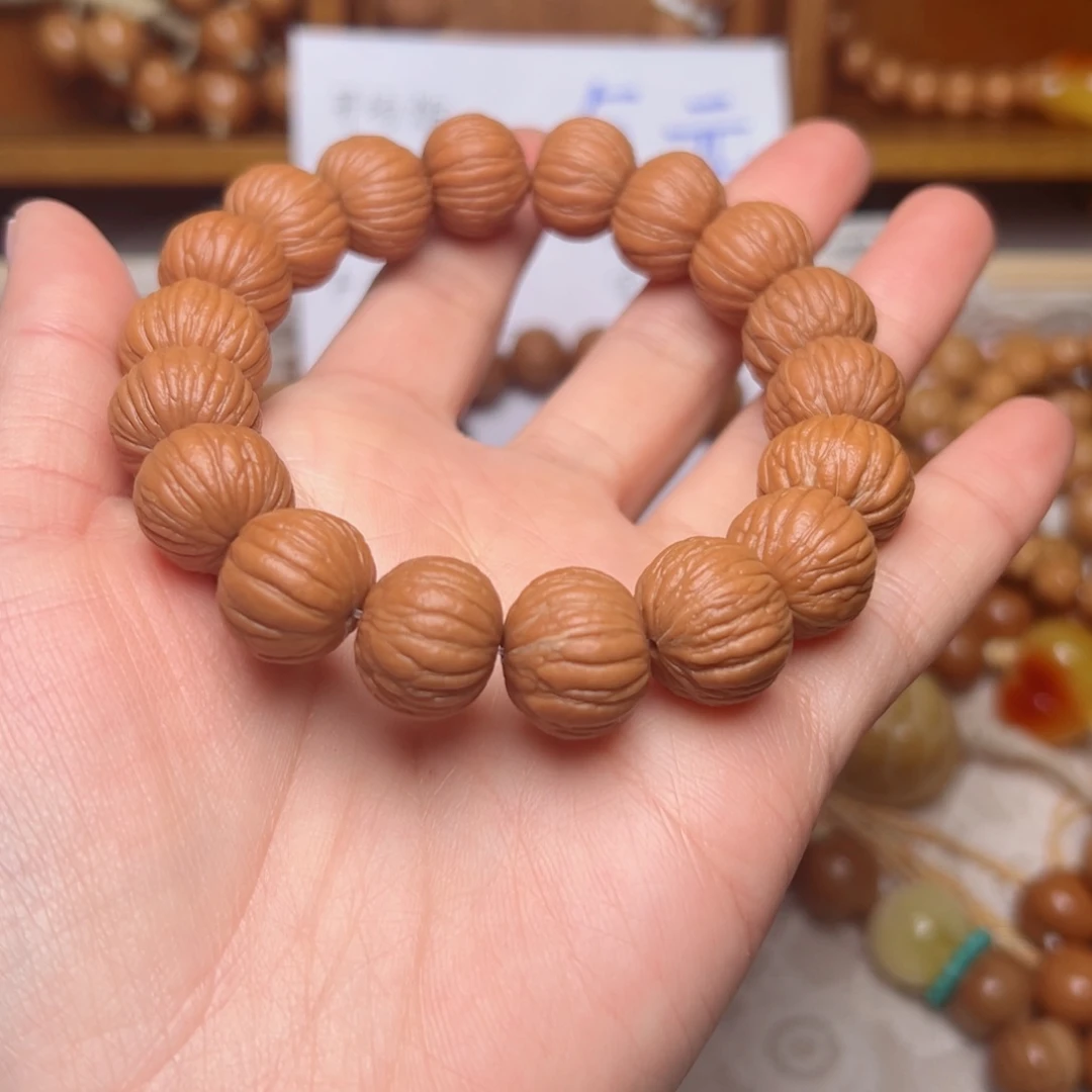 猴头核桃手串聚宝盆