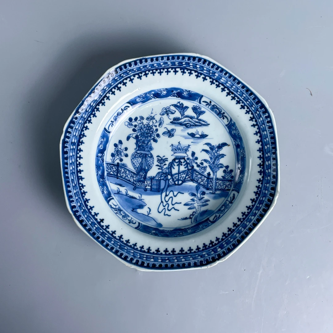 瓷器/古董乾隆青花花卉纹八方深腹盘M25BH006298收藏/文物/绣花张