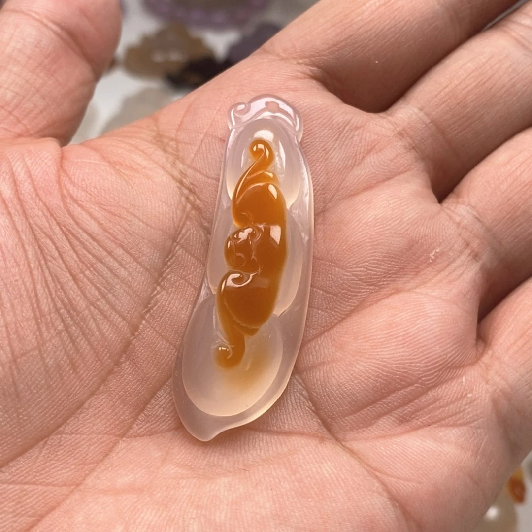 未镶嵌颈饰玛瑙/玉髓