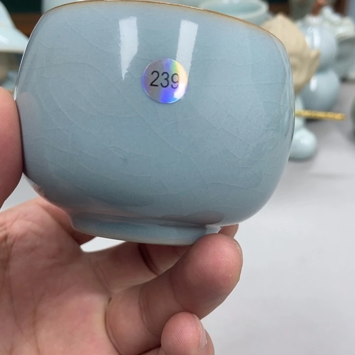 瓷天青色大肚杯瑕张君老师