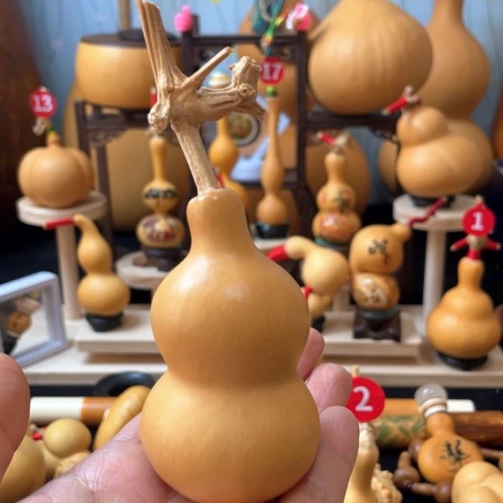 小**工葫芦丝老师在这条微博上