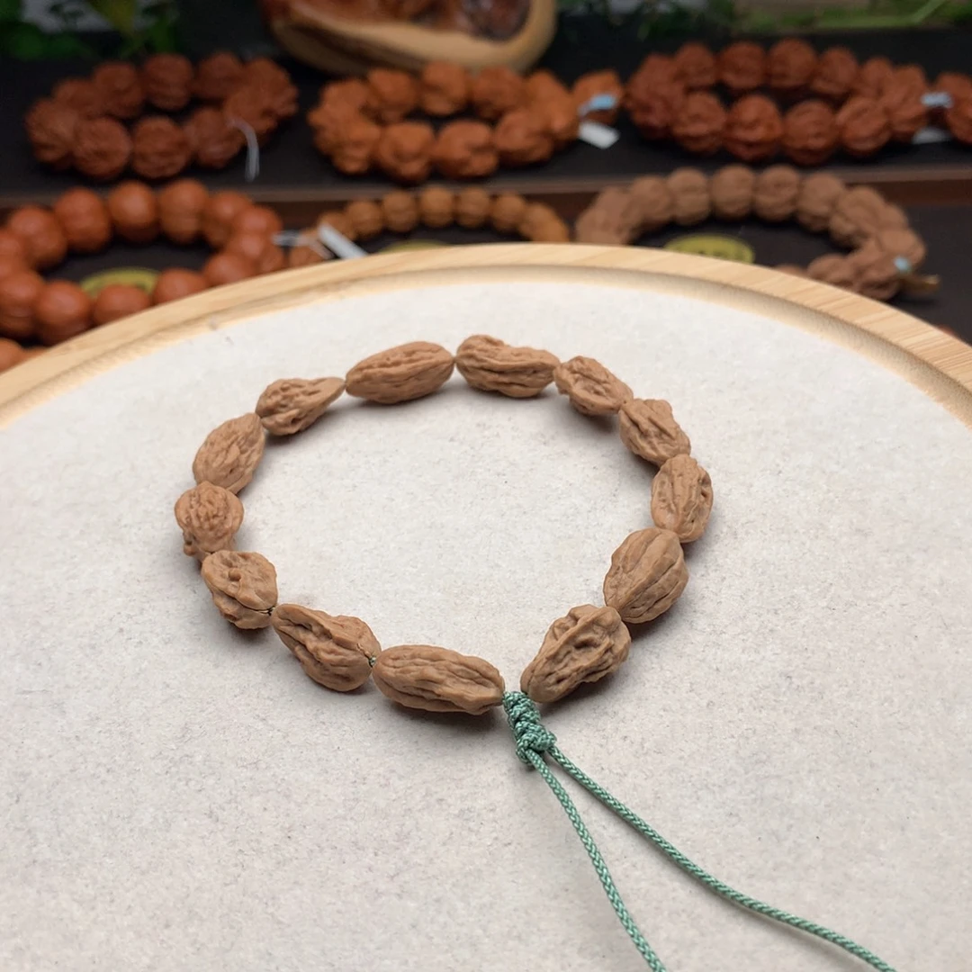 手串文玩核桃异型