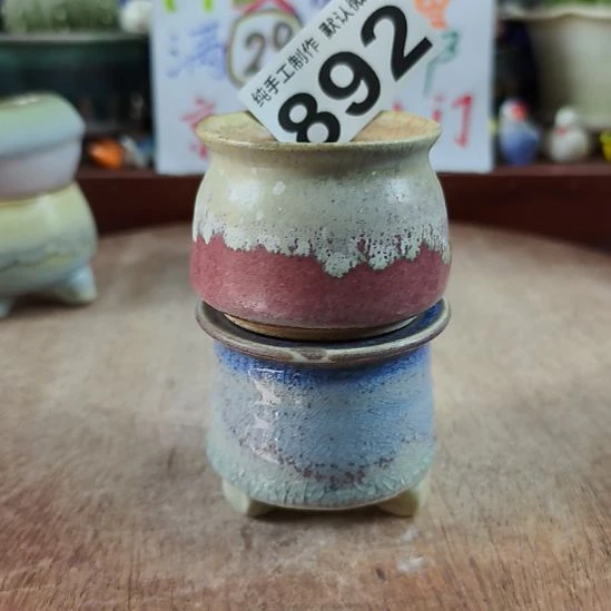 景德镇手工高温陶瓷：两个拇指