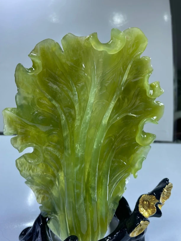 岫玉三家料青提奶盖生菜叶高14.8.宽10.5厘米